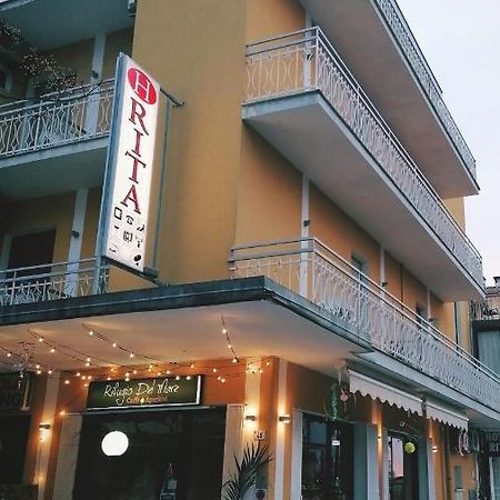 丽塔酒店 Gambettola 外观 照片